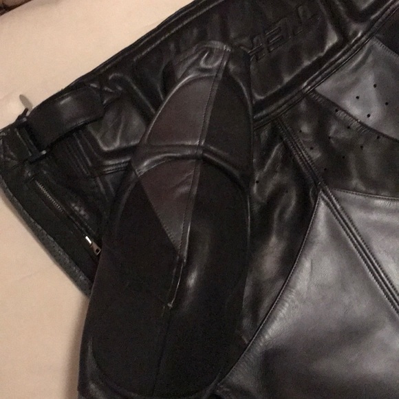 Motorcycle jacket - Picture 5 of 6